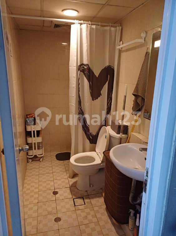 Furnished Studio Near Ciputra University with Full Amenities