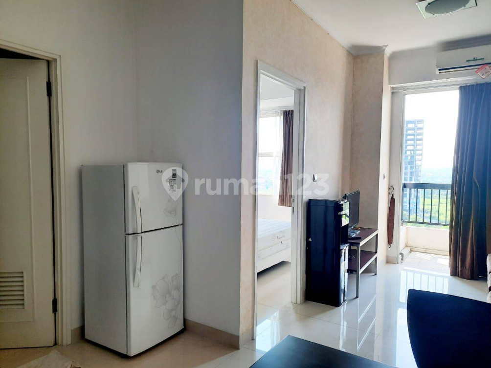 Modern Furnished Apartment with City Views