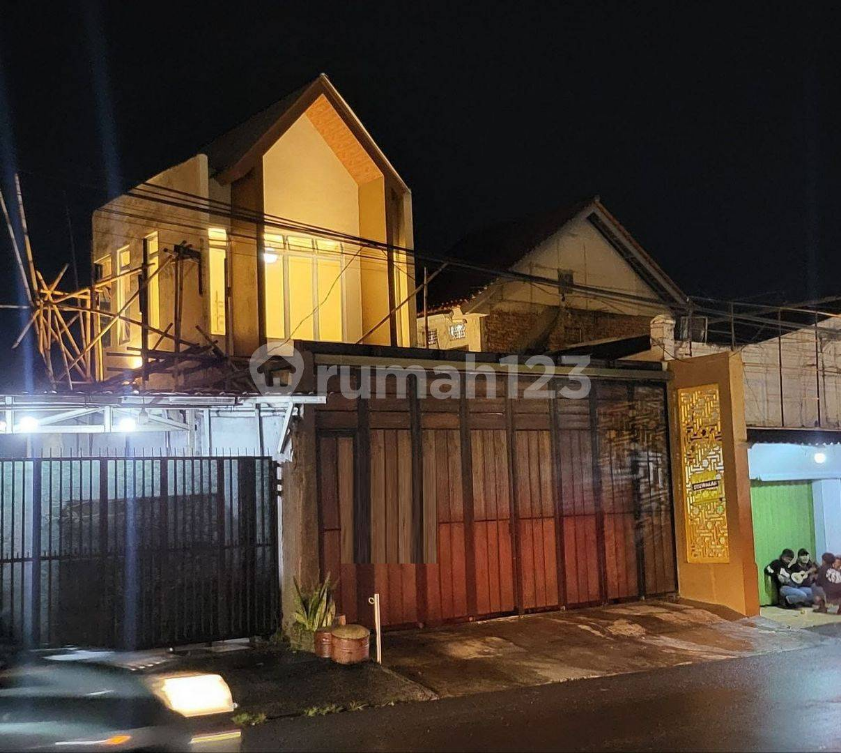 Strategic Office/House Near Gunung Batu Street, Bogor - Ideal for Business