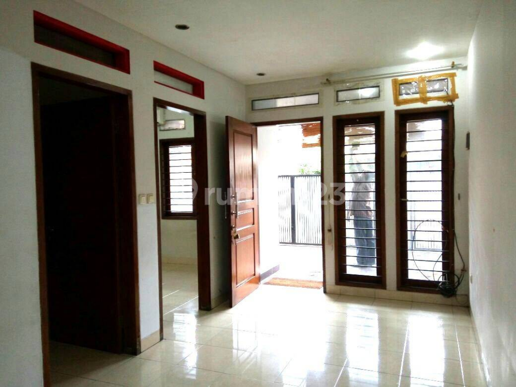 Strategically Located House with Modern Amenities