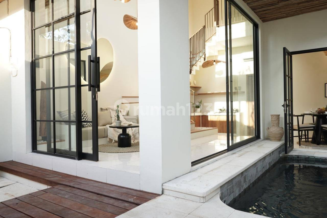 Luxurious 2-Bedroom Villa with Private Pool in Seminyak