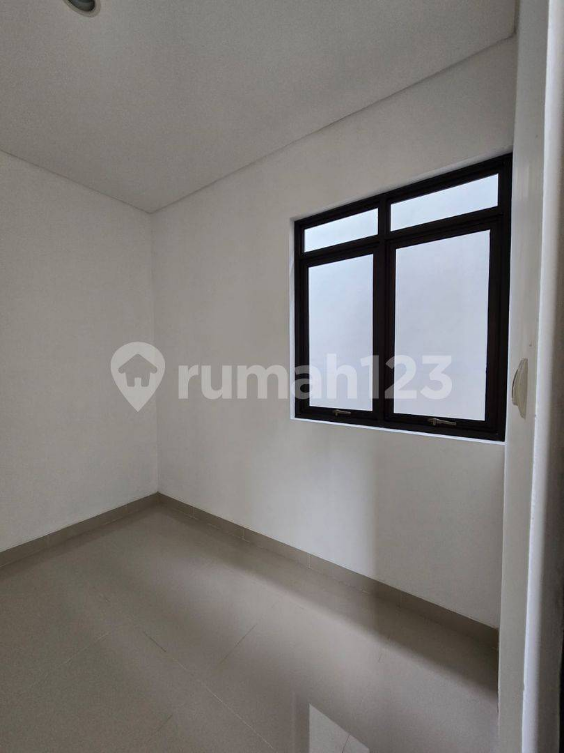 New 2-Bedroom House with Pool and Security