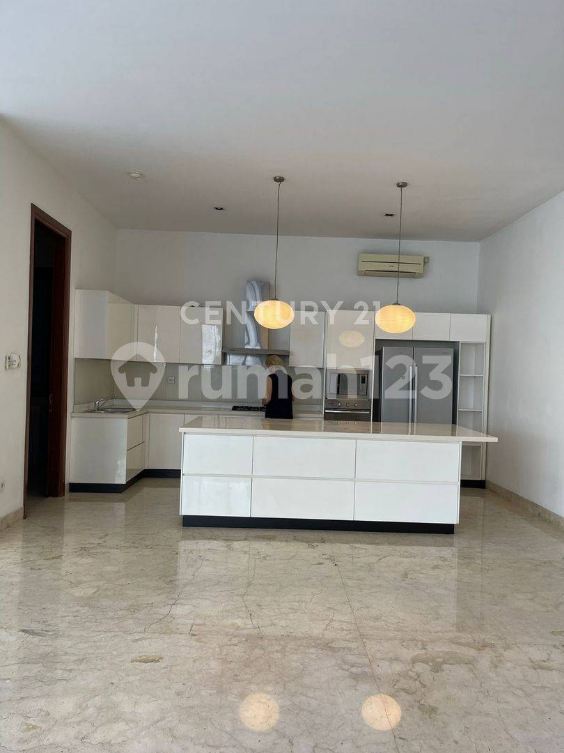 Renovated Minimalist House Near Kemang Village