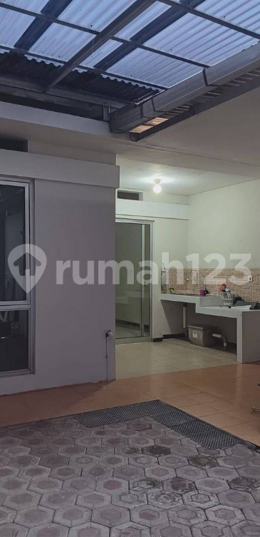 Modern 2-Bedroom House with Garden in Kota Baru