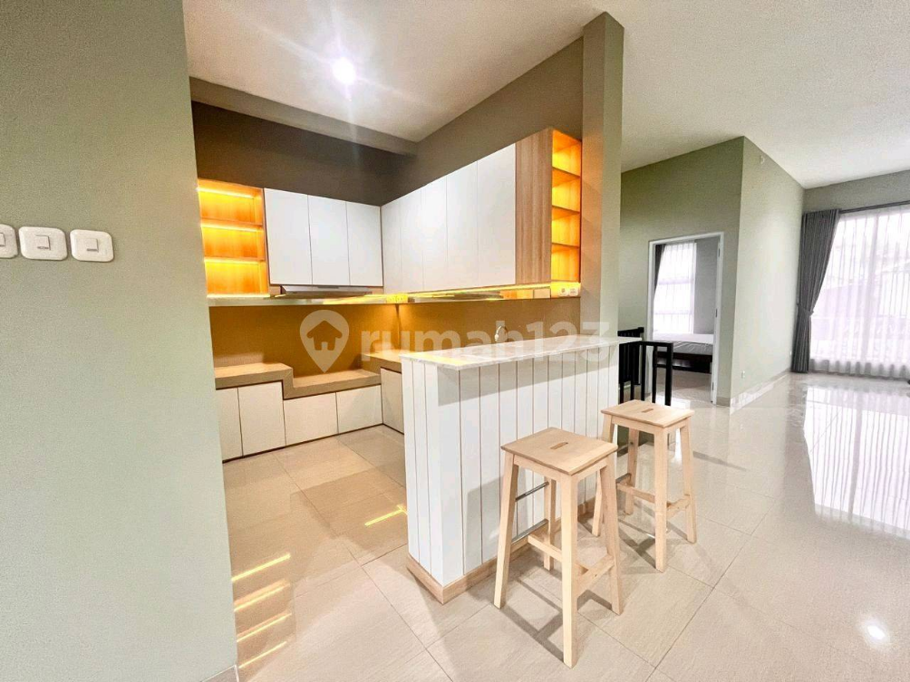 Furnished Two-Story House Near Candi Golf Semarang