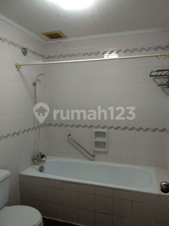 Modern 1BR Apartment with Pool Near Hospitals