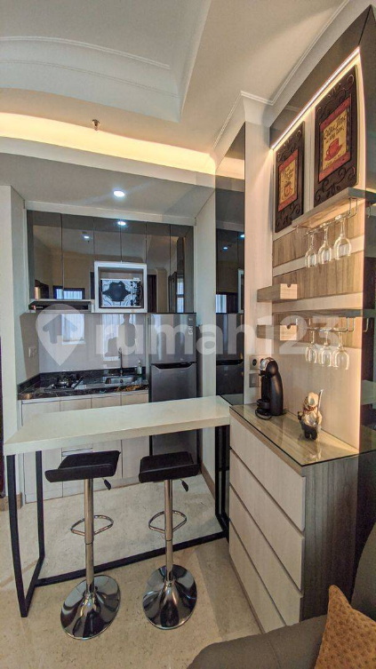 Modern 2BR Furnished Apartment with City Views