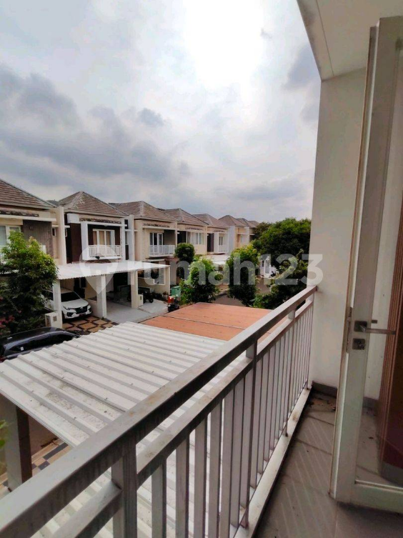 Modern 2-Bedroom Townhouse in Summarecon Bekasi Complex