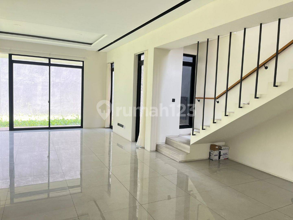Modern 4-Bedroom House in Nayapati with Garden