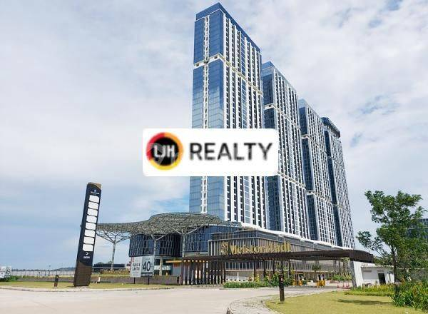 Furnished Studio Apartment with Sea View in Batam