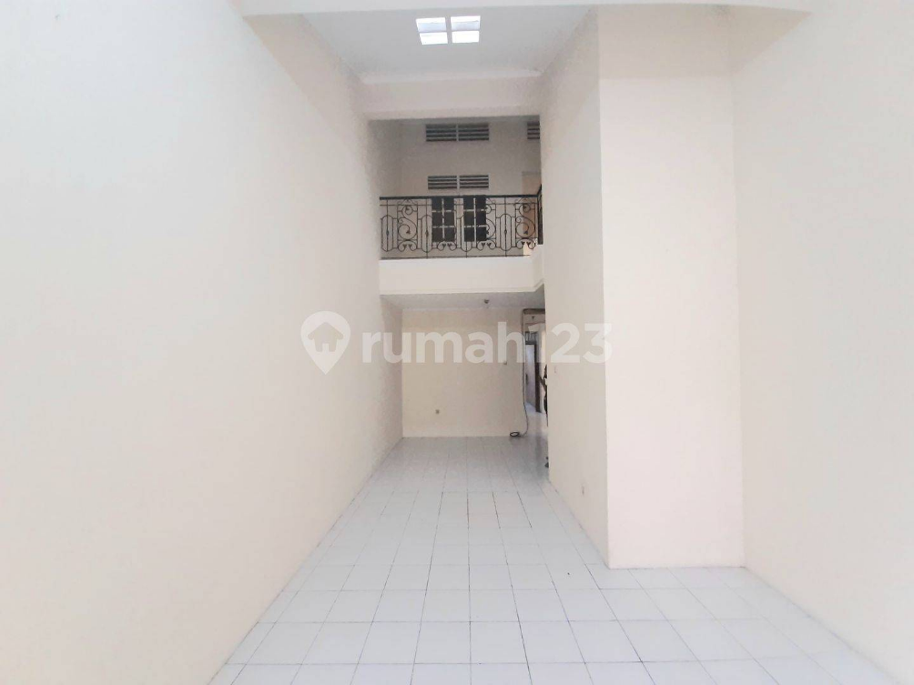 Spacious 4-Bedroom House in Secure Complex