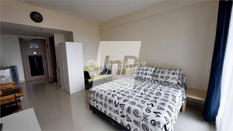 Furnished Studio Apartment with City View