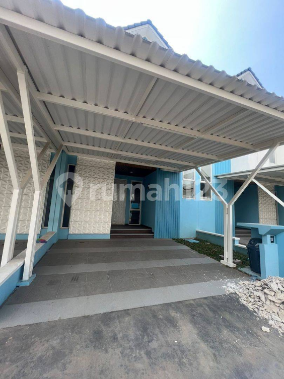 Modern 3-Bedroom House with Carport in Cikupa
