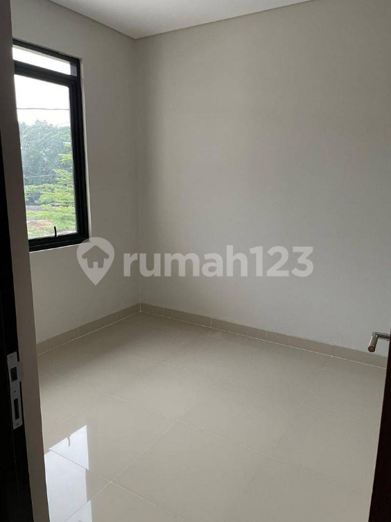 New Minimalist Modern House at Grand Sharon Residence, Soekarno Hatta