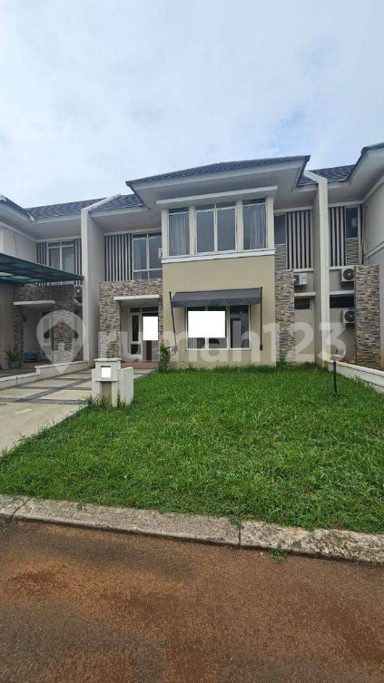 Modern 3-Bedroom House in Suvarna Sutera Complex