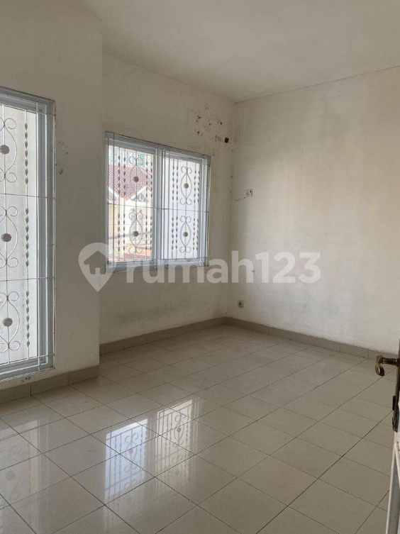 Modern Two-Story House in Gading Nirwa