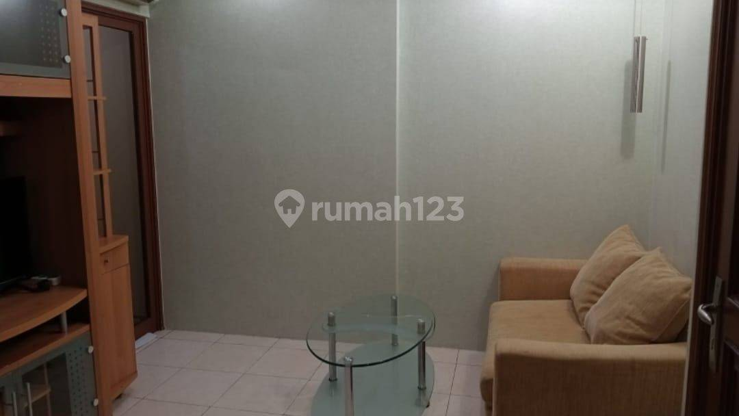 Furnished 2BR Mountain View Apartment in Setiabudi