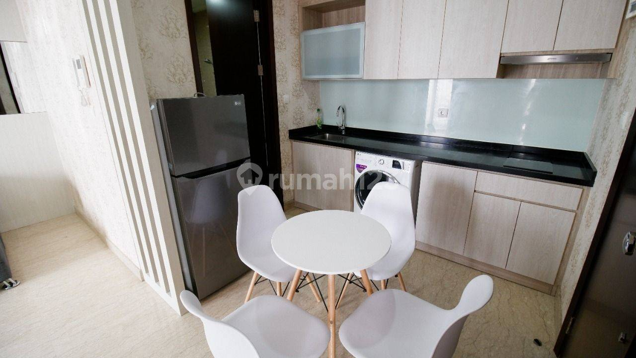 Modern 2BR Furnished Apartment in Menteng Park