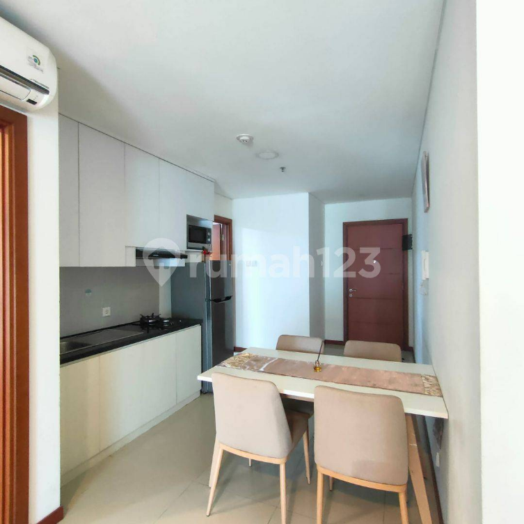 Modern Furnished Studio Apartment Near Baywalk Mall