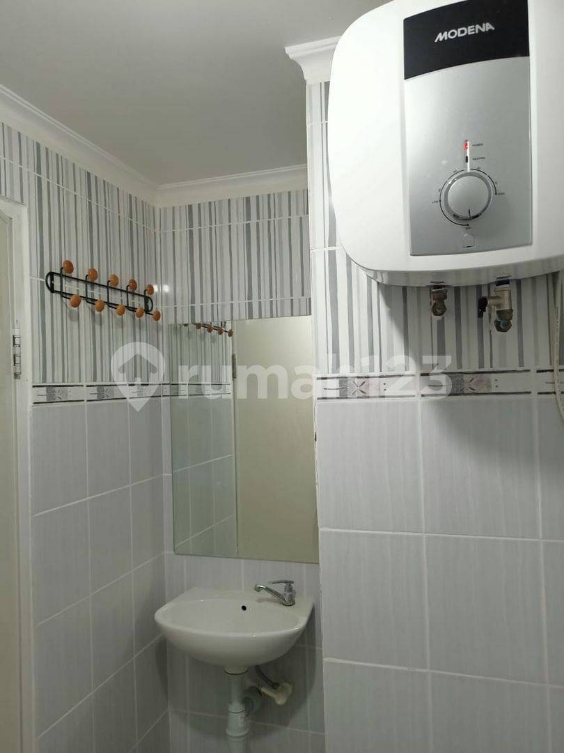 Modern Studio Apartment with Full Amenities