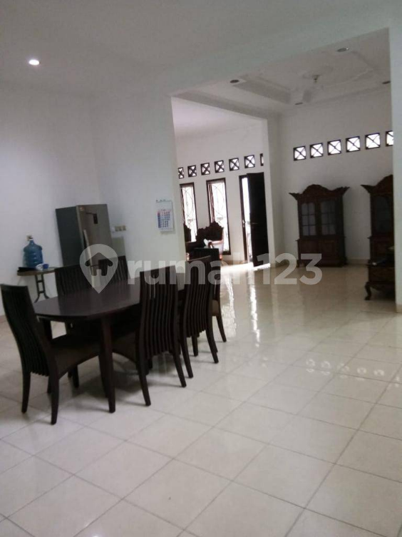 Furnished 4-Bedroom Minimalist House in Tebet