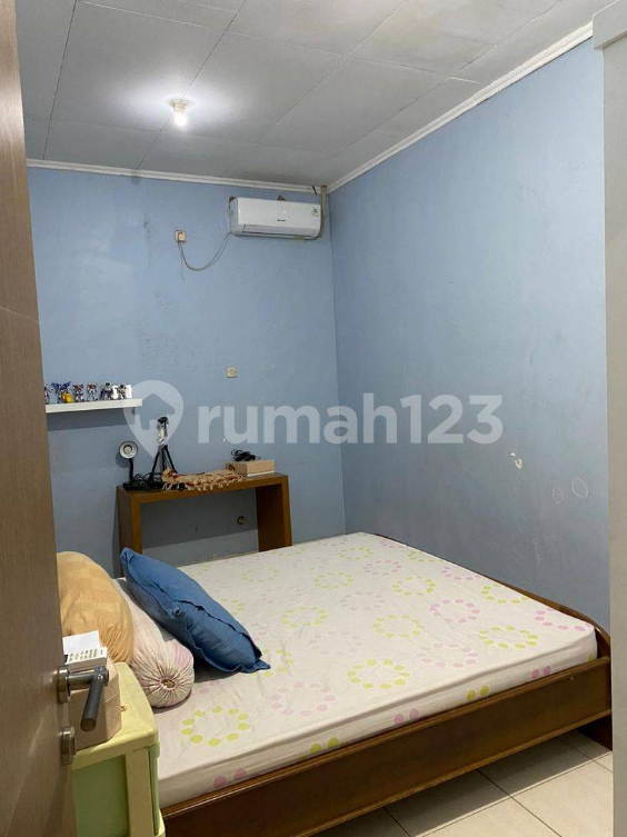 Furnished 2-Bedroom Apartment with Modern Kitchen