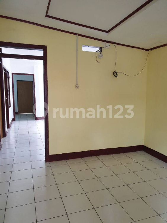 Spacious 3-Bedroom House Near UPI with Carport