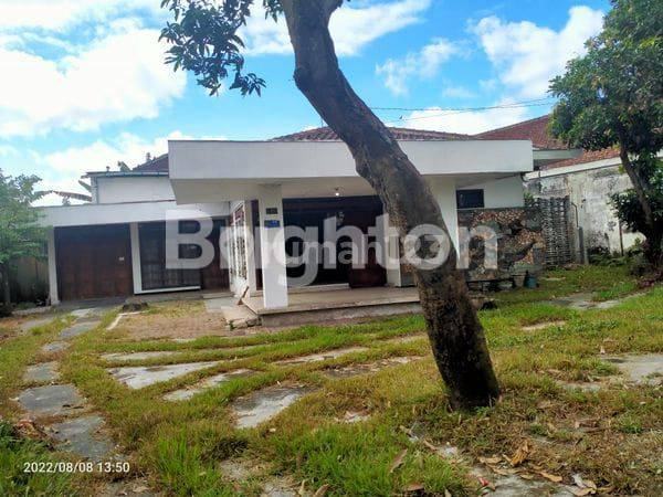 Spacious House with Garden in Blitar City