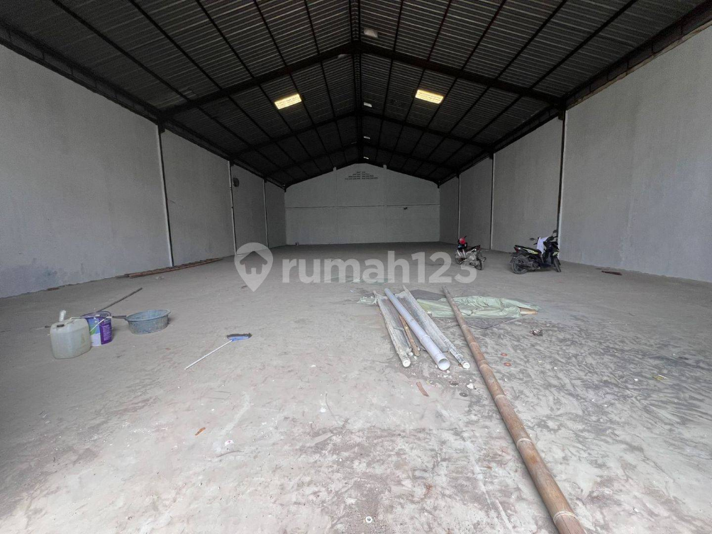 Large Warehouse Under Renovation in Pantai Indah