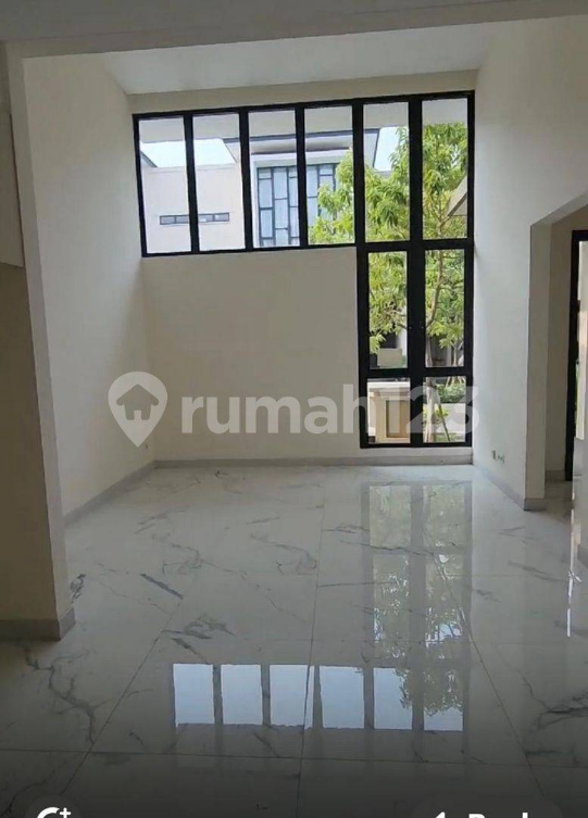 Modern 4-Bedroom Townhouse with Garden City View