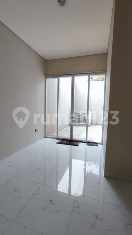 Modern Family Home in Villa Melati Mas