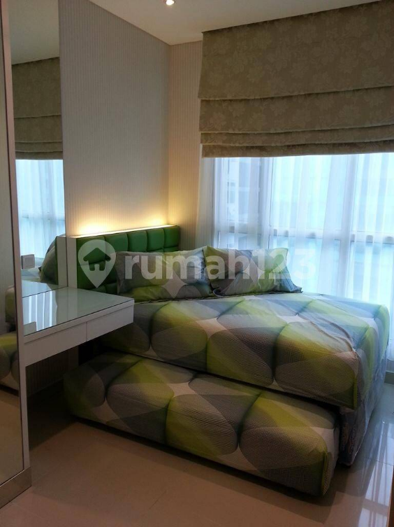 Furnished 2-Bedroom Apartment in Central Park Tower