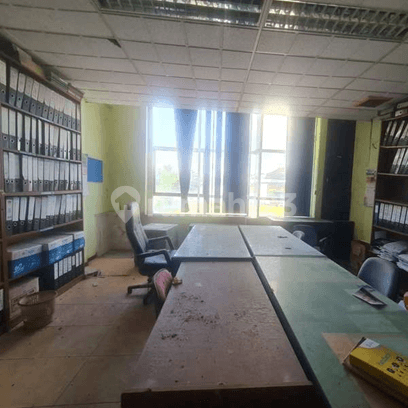 Modern Commercial Ruko in Regency Park