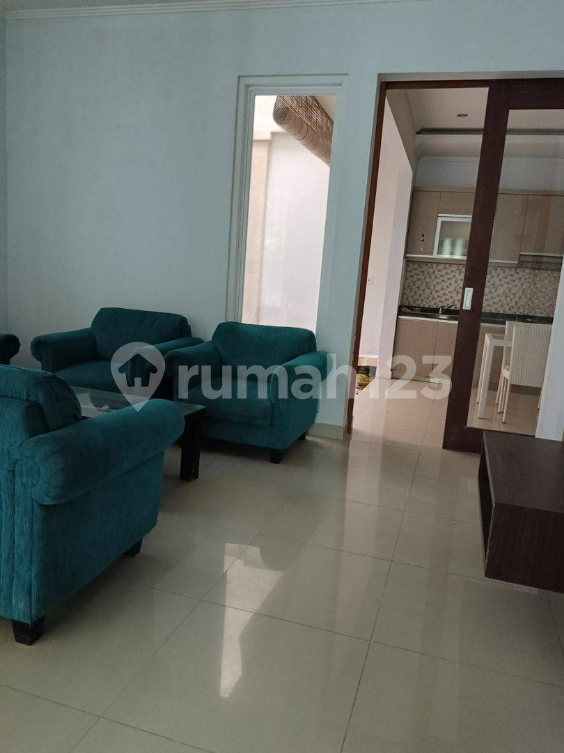 Furnished 4-Bedroom House with Modern Interior