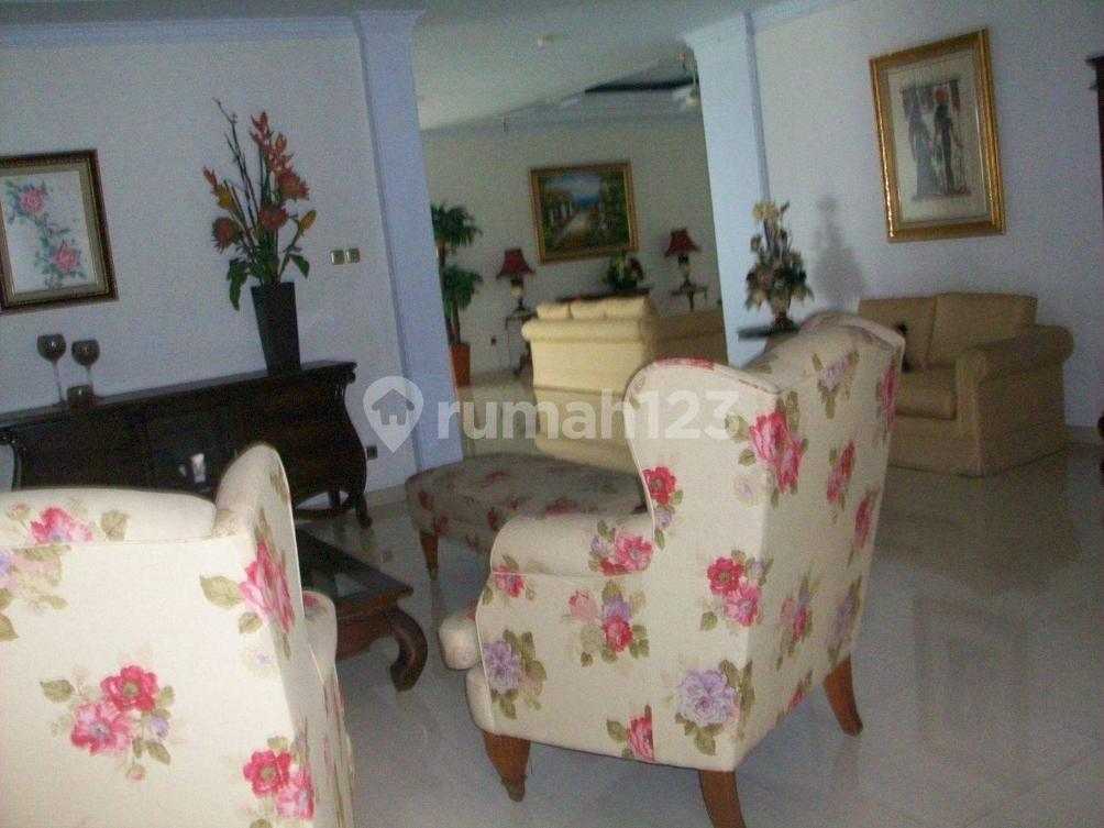 Furnished House with Pool Near International School