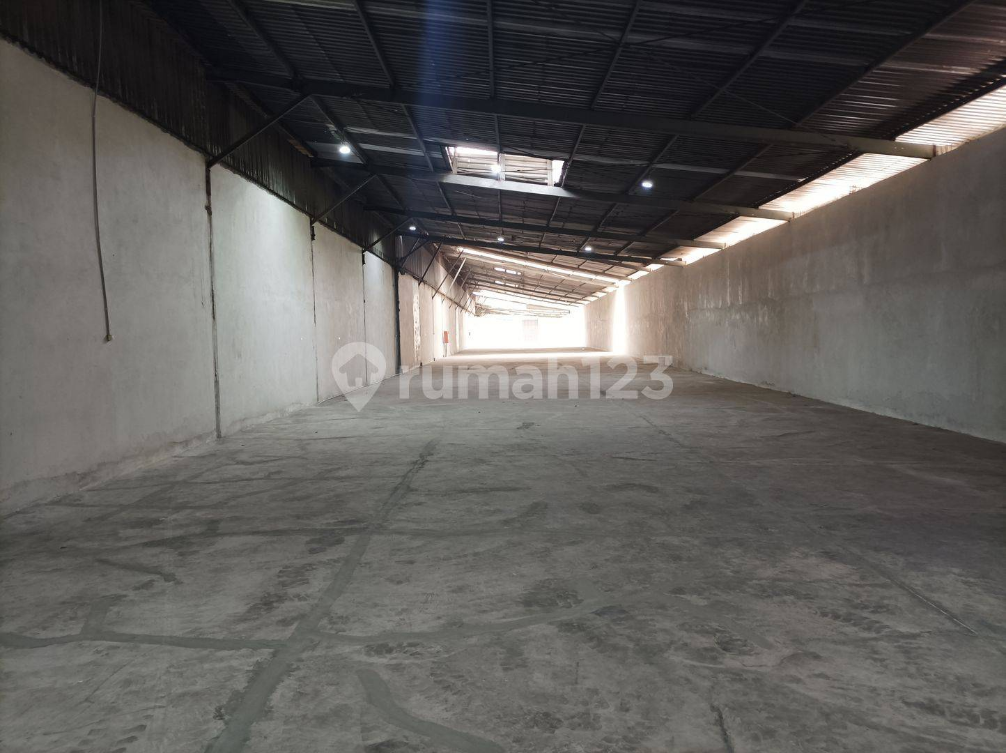 Strategic Warehouse for Rent in Pulo Gadung
