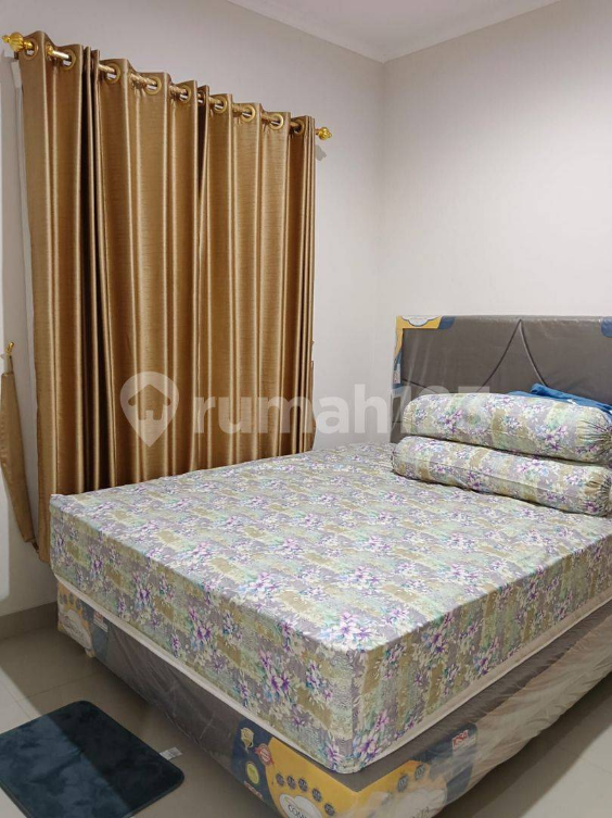Modern House in Gading Serpong