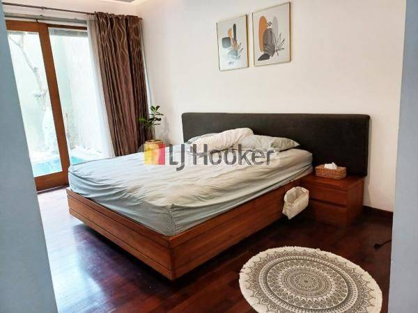Luxury 3BR House with Pool in BSD City