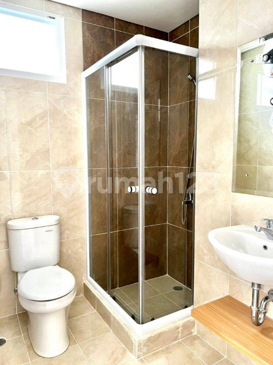 Modern 2-Bedroom Condo Near Rainbow Springs Lake