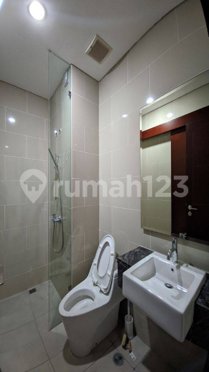 Modern 2BR Furnished Apartment with City Views