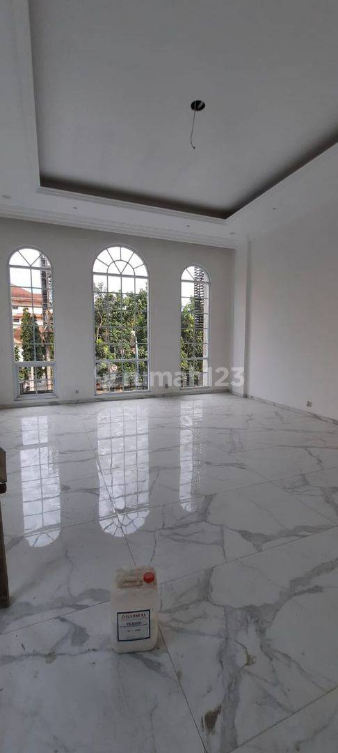 Large Commercial Building Near PVJ Mall Bandung
