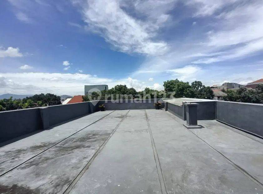Large Office Space Near Pasteur Toll Gate