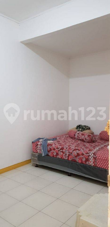 Spacious 3-Bedroom House with AC in Solo