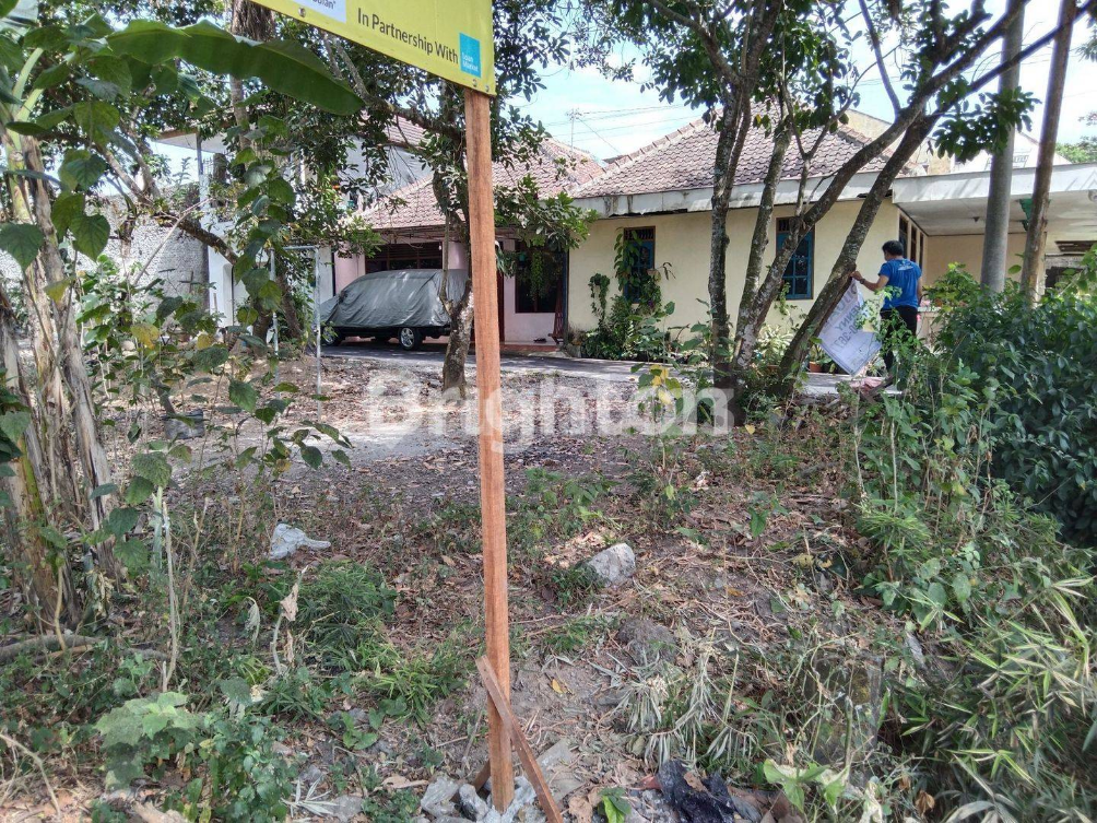 Large Commercial Land Plot Near Sleman City Hall