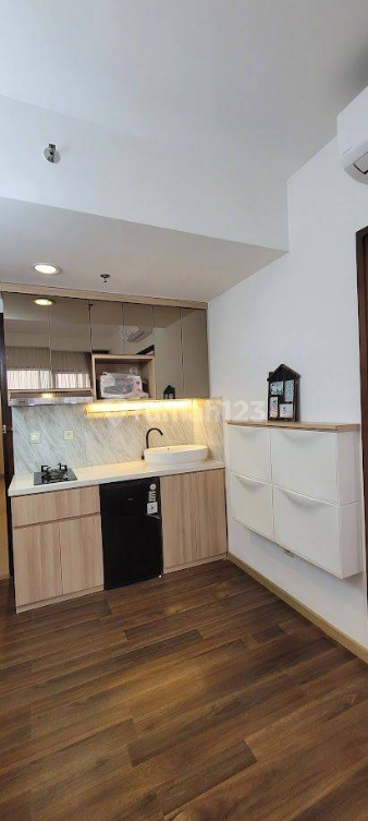 Furnished 1-Bedroom Apartment with Olympic Pool Access
