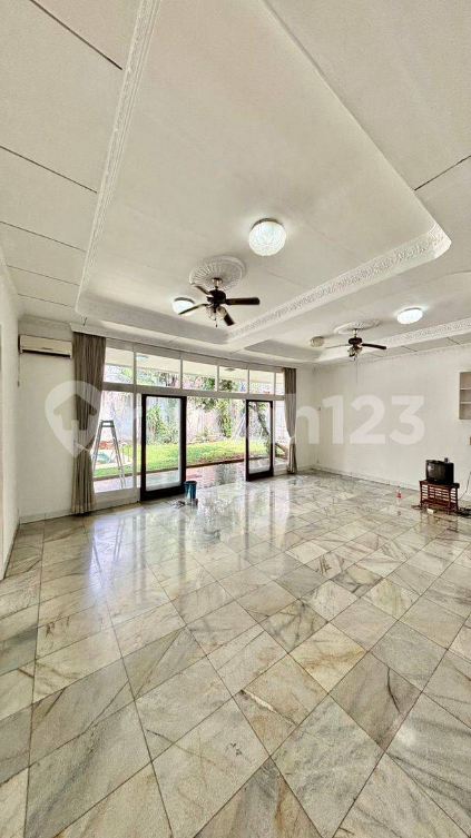 Luxury Villa with Pool in Kemang, Jakarta Selatan