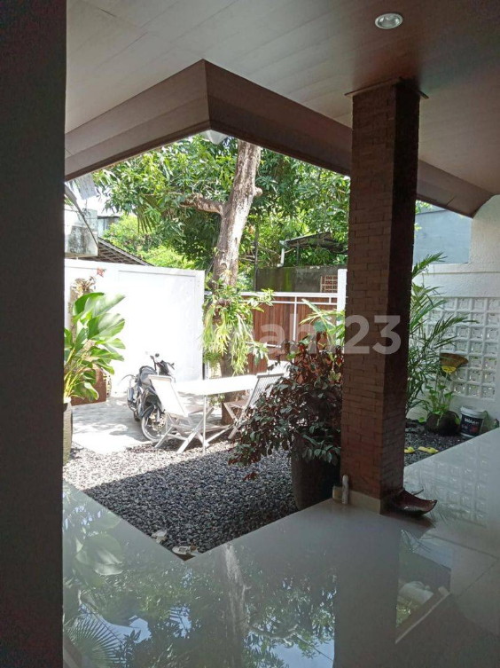 Designer 2BR Villa with Garden and Bar