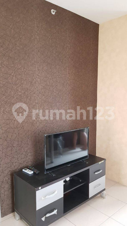 Modern 2-Bedroom Apartment in Green Bay Pluit