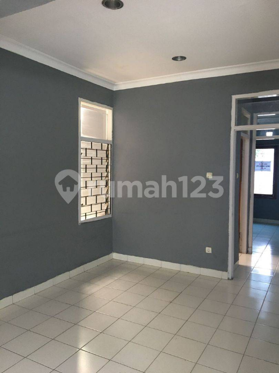 2-Bedroom House with Carport in Arcamanik