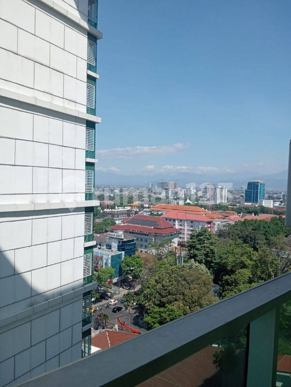 Furnished Studio Apartment with City View